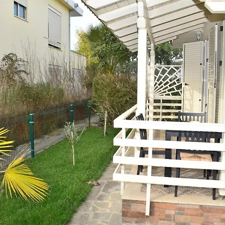 Lura 1 House - 235